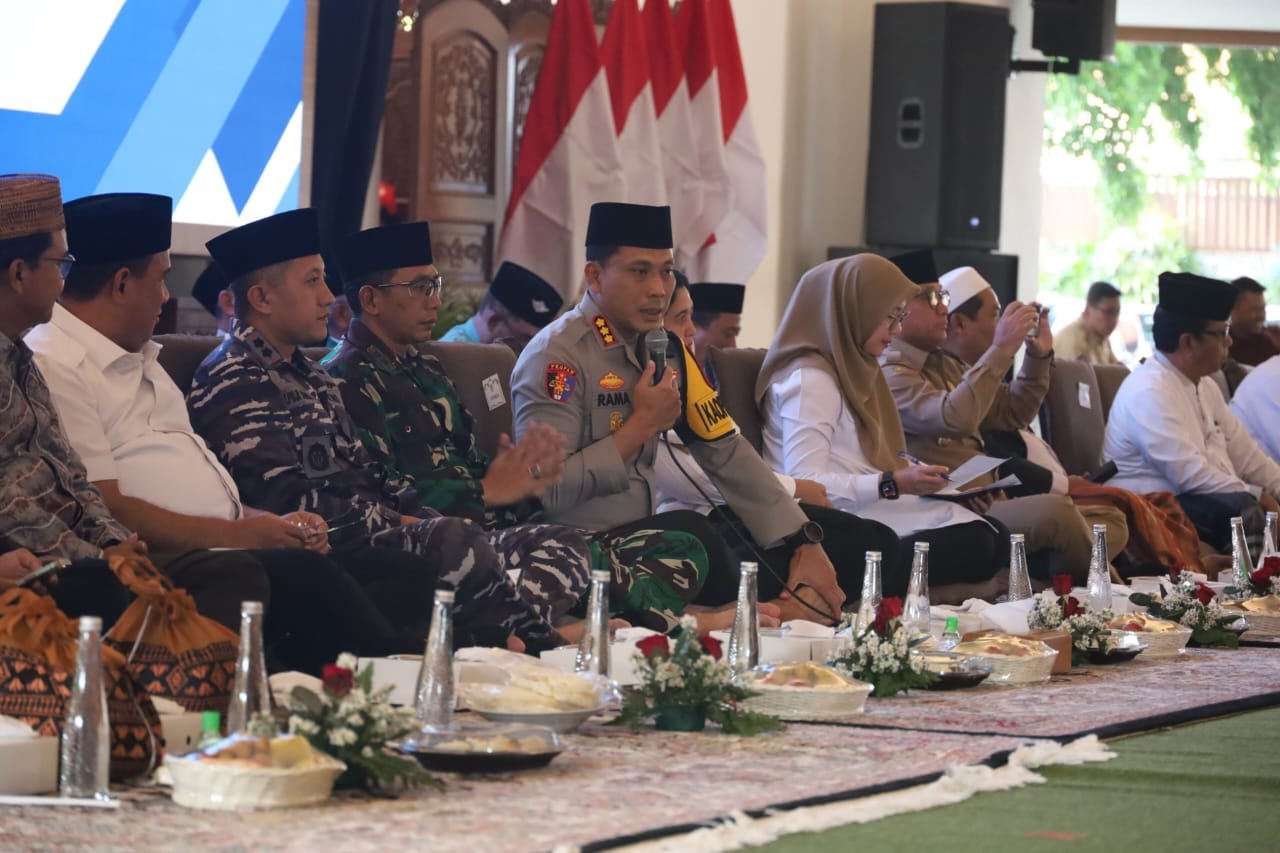 Dandim 0825/Banyuwangi Bersama Forkopimda Laksanakan Doa Bersama Lintas Agama Jaga Kondusifitas Wilayah