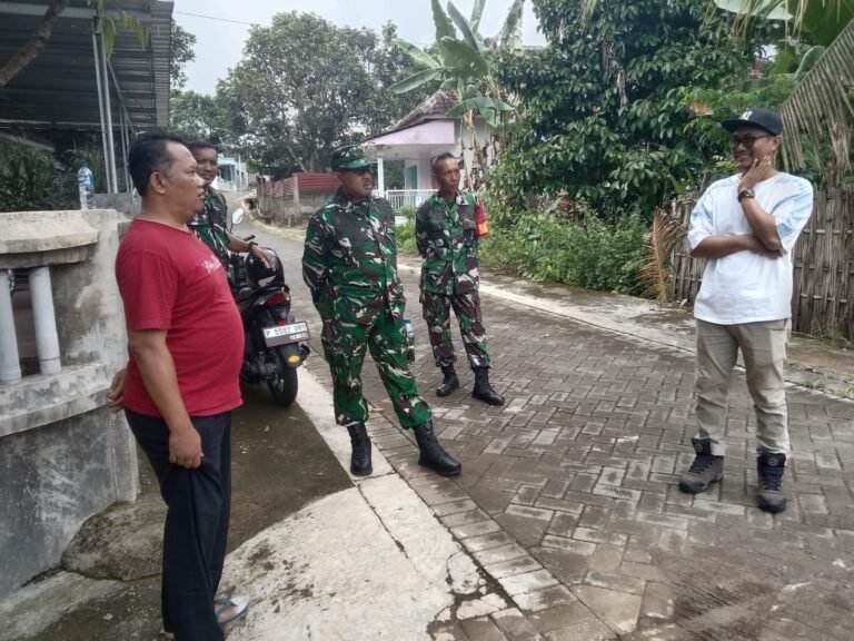 Danramil 0825/14 Kabat Tinjau Langsung Kesiapan Lahan Pembangunan KDKMP Merah Putih di Tujuh Desa