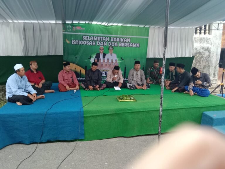 Lestarikan Tradisi Leluhur, Warga Dusun Palakuning Gelar Barikan Kampung