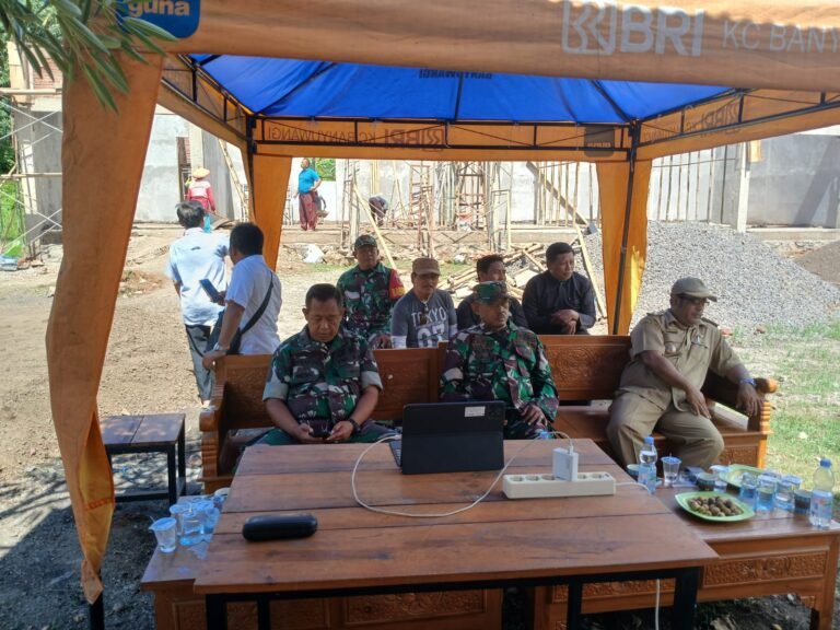 Kasdim 0825 Ikuti Pengarahan Wakil Panglima TNI Secara Virtuak di KDKMP Desa Kalirejo