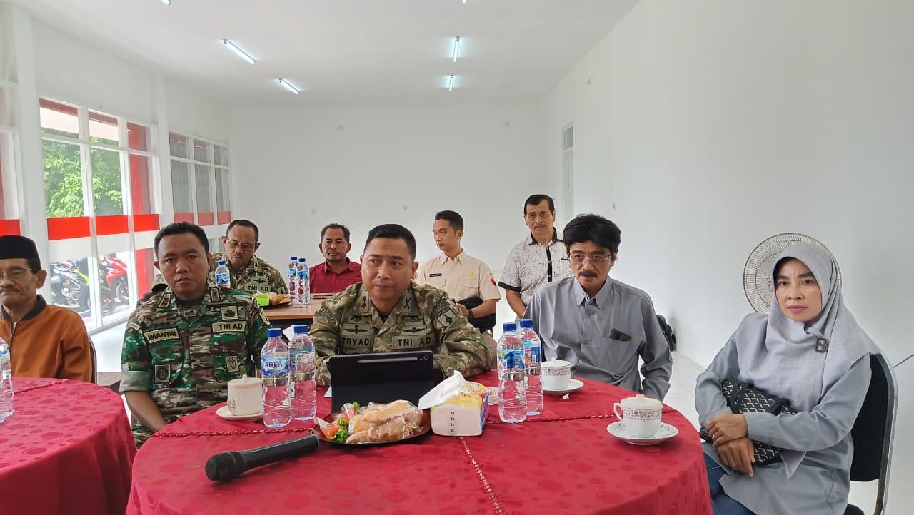 Dandim 0825 Tegaskan Percepatan Pembangunan KDKMP dalam Evaluasi Virtual Bersama Wakil Panglima TNI