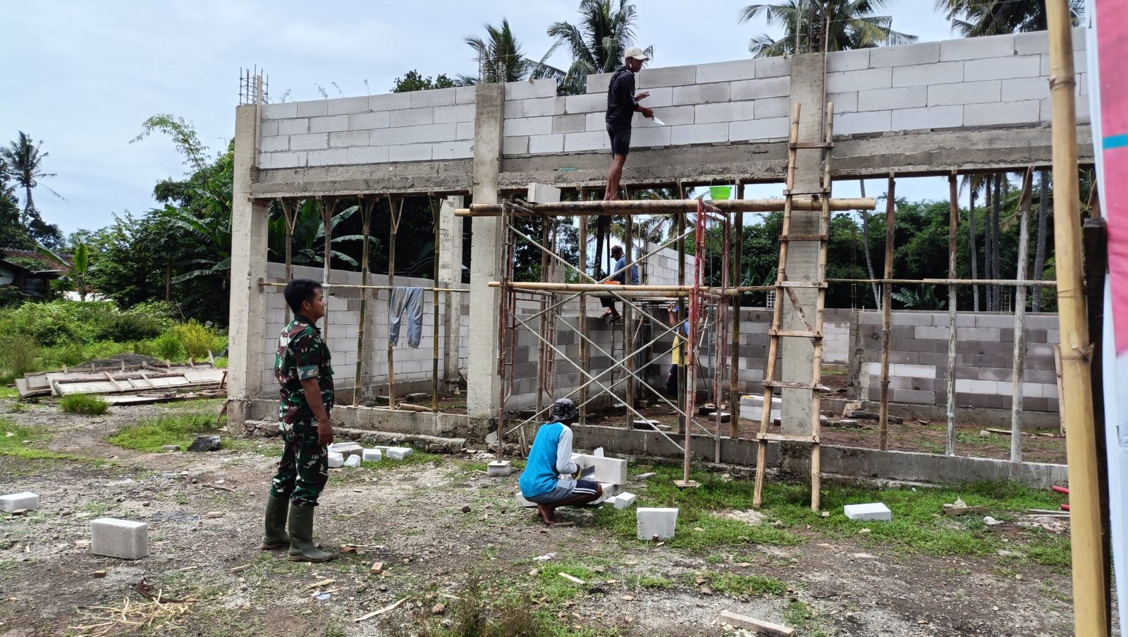 Serma Yudi Krisdianto Tak Kenal Lelah Kawal Progres Percepatan Pembangunan KDKMP 