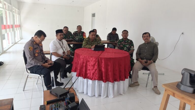 Dandim 0825/Banyuwangi Pantau Langsung Evaluasi Pembangunan KDKMP Kalirejo, Dorong Percepatan Progres di Lapangan