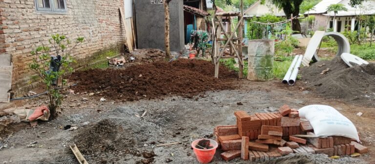 Pembangunan Sanitasi TMMD ke-128 Dapat Antusiasme Warga Dusun Leduk  Probolinggo. 