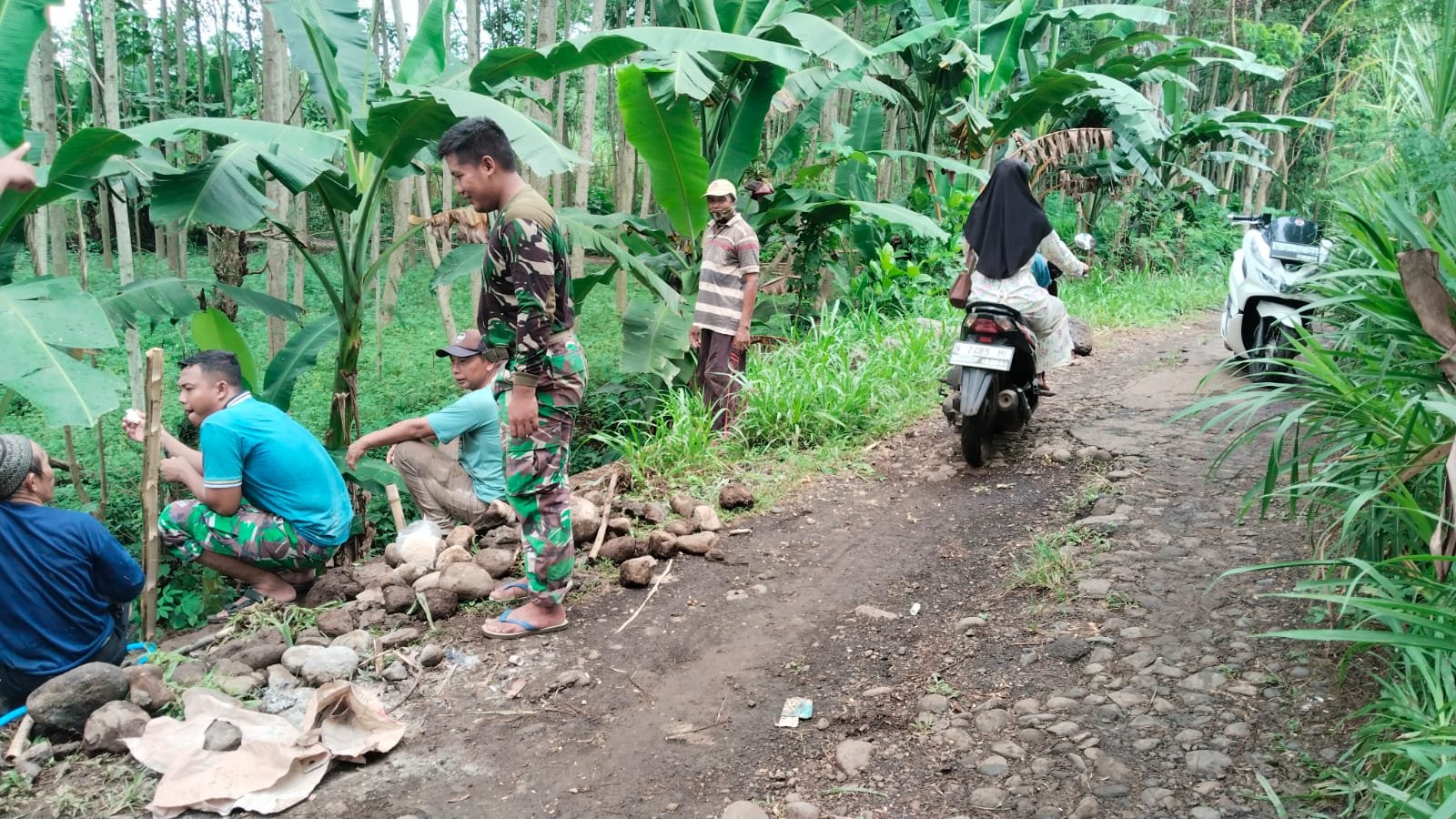 TPT TMMD Ke-128 Rampung, Warga Dusun Klagin Tak Lagi Khawatir Lintasi Jalan Rawan Longsor*