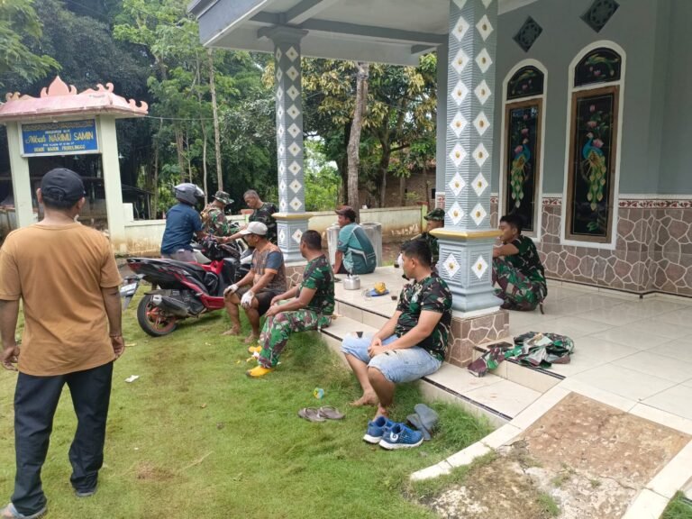 Deteksi Dini Dan Mempererat Kebersamaan, Satgas TMMD Laksanakan Komunikasi Sosial 