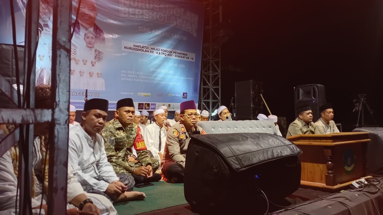 Semarak Sholawat Warnai Haflatul Milad Ponpes Nurusholah dan TPQ Asy-Syafa’at di Pakistaji